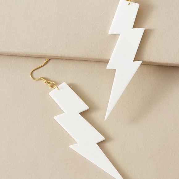 SHEIN Earrings - Picture 3 of 4